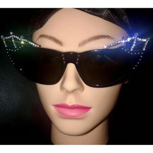 Rare Authentic YSL Sunglasses 🕶️ Crown YSL Sunglasses.